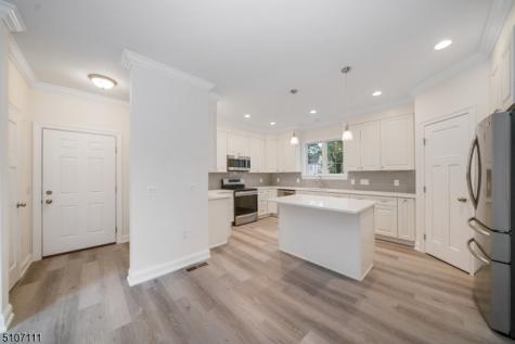215 Ross Place Westfield NJ 07090