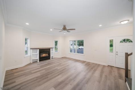 215 Ross Place Westfield NJ 07090
