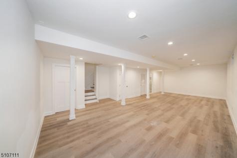 215 Ross Place Westfield NJ 07090