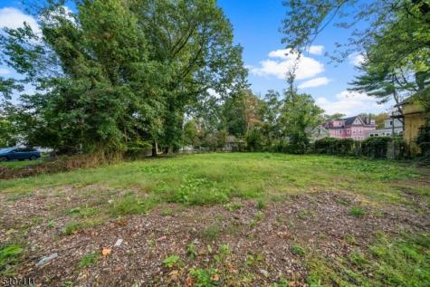 215 Ross Place Westfield NJ 07090