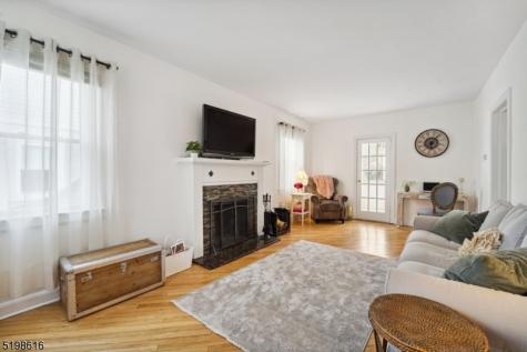 22 Mccall Avenue Livingston Twp. NJ 07039