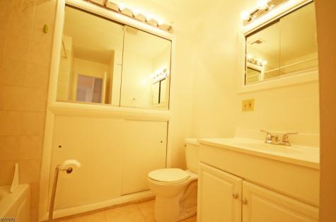 142 Pompton Avenue Verona NJ 07044